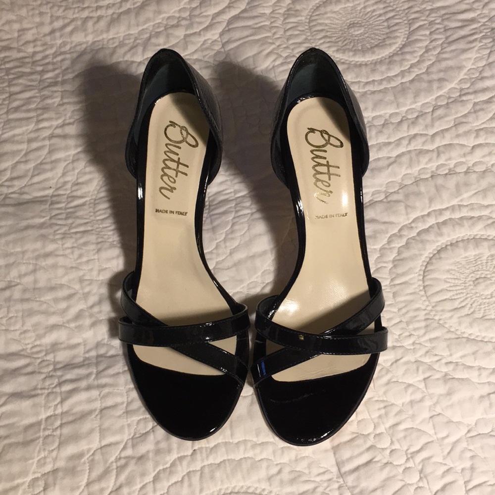 Butter black patent open toe heels. Size 8
